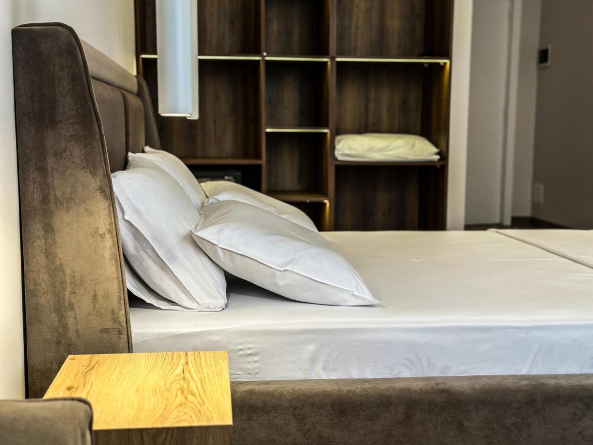 Alexander Rooms ดูร์เรส ภายนอก รูปภาพ